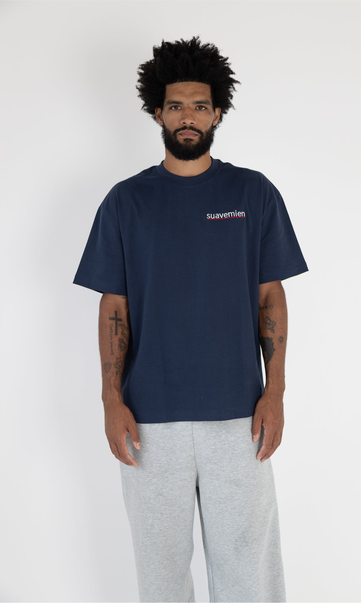 Suavemien Navy/White T-Shirt