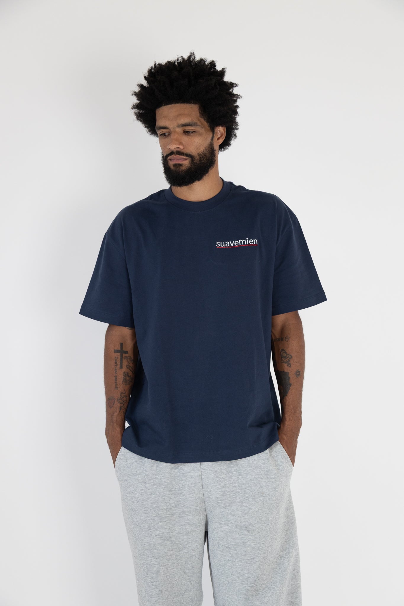 Suavemien Navy/White T-Shirt